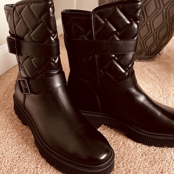 Kurt Geiger Shoes | Womens Size 12 Kurt Geiger Quilted Combat Boots. | Color: Black | Size: 12 | Deltaldy88's Closet